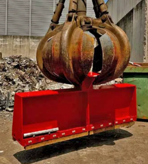 Grapple Attachment with Rubber Base – Grapple attachment with rubber base for handling irregular materials